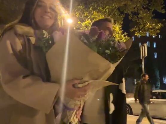 Viral: Ζευγάρι σε ρομαντική στιγμή... πά...