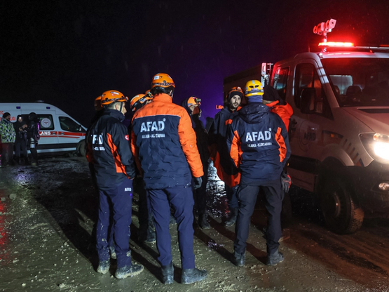 Εξέπεμψε SOS, ζήτησε επείγουσα προσγείωσ...