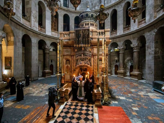 Πώς θα έρθει φέτος το Άγιο Φως στην Ελλά...