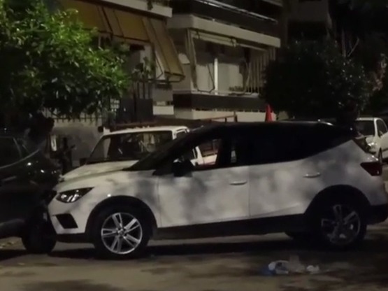 Νέος Κόσμος: Στα χέρια της ΕΛΑΣ βίντεο π...