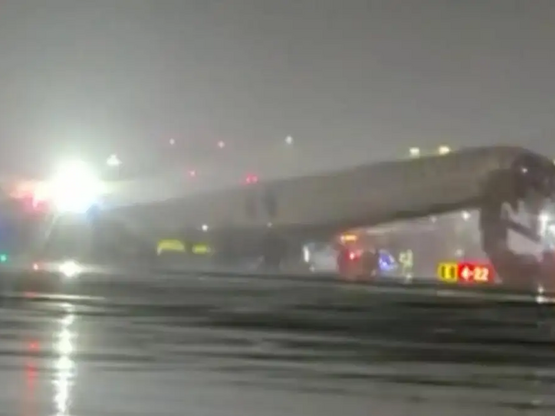 Νέα Υόρκη: Σύγκρουση αεροπλάνου με πυροσ...