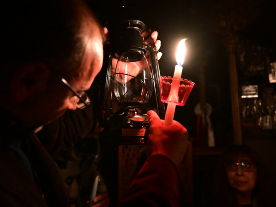 Άγιο Φως: Τα σενάρια που εξετάζονται για...