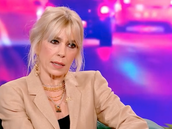 Μυρτώ Αλικάκη: «Ο έρωτας είναι μία θεραπ...