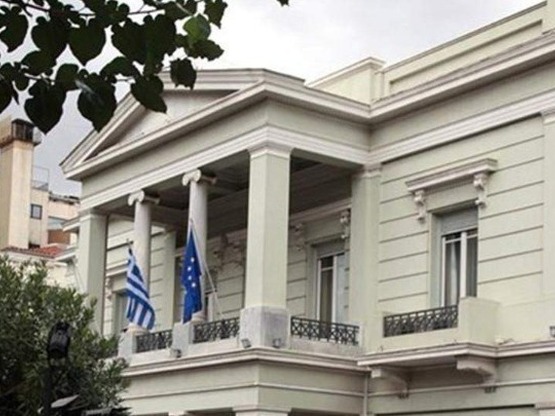 ΥΠΕΞ: Τα τηλέφωνα εκτάκτου ανάγκης για α...