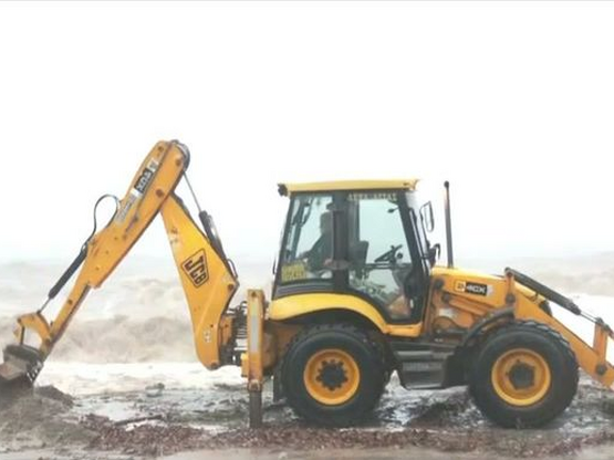 Κακοκαιρία: Πλημμύρες στα παράλια της Λά...