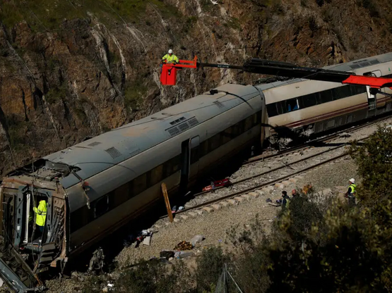 Ισπανία: Ανησυχία για το σιδηροδρομικό δ...