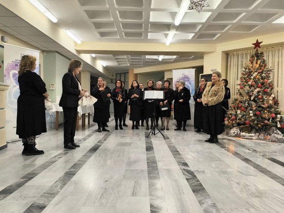 Μια ζεστή οικογενειακή γιορτή αγάπης και...