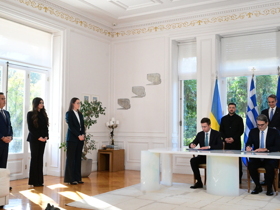 Υπεγράφη η ενεργειακή συμφωνία Ελλάδας - Ουκρανίας