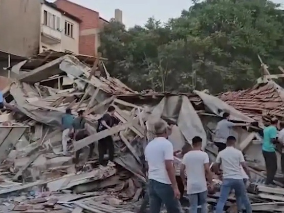 Ισχυρός σεισμός 6,1 ρίχτερ στην Τουρκία-...