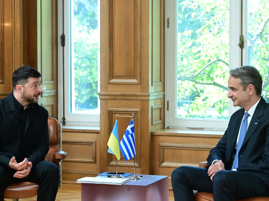 Στην Αθήνα ο Ζελένσκι για την υπογραφή σ...