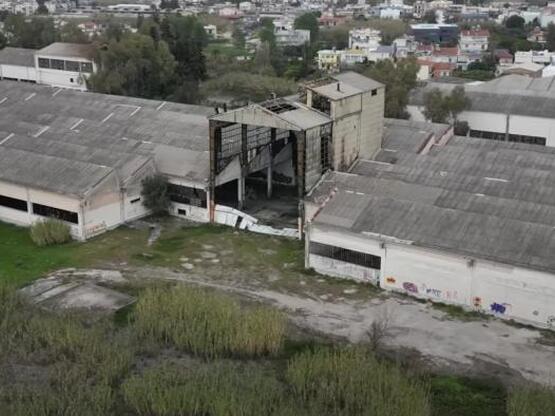 Πάτρα: Το εργοστάσιο- κολοσσός με τους 1...