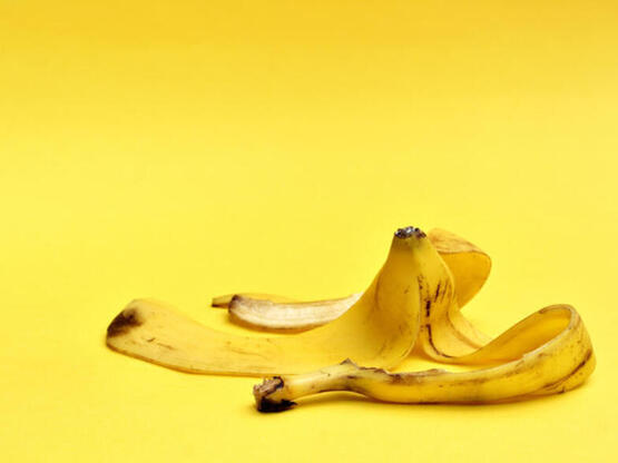 Eσύ ακόμα πετάς τη φλούδα από την μπανάνα;
