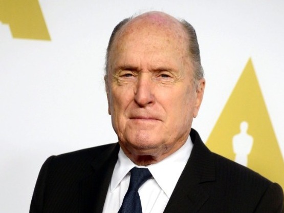 Φόρο τιμής στον εμβληματικό ηθοποιό Ρόμπ...