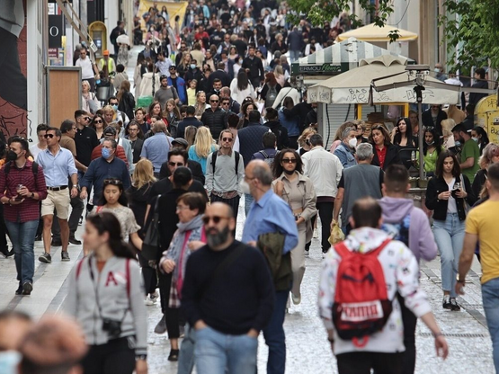 Έκτακτη ενίσχυση για το Πάσχα έως 250 ευ...