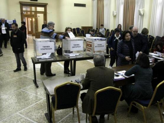 Μέχρι τις 6 το απόγευμα ανοιχτές σήμερα ...