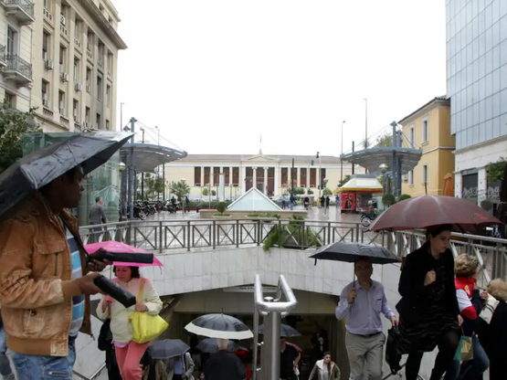 Καιρός: Νέα πτώση της θερμοκρασίας, βροχ...