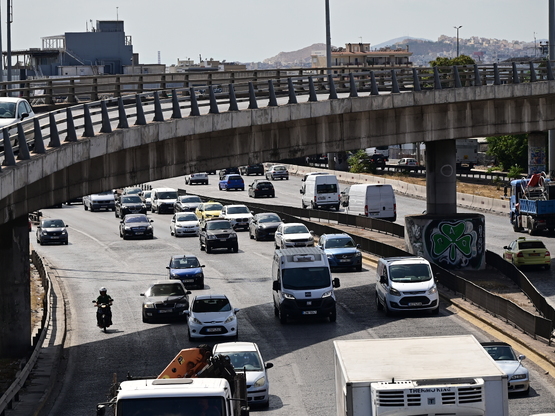 Κηφισός: Κλειστή από αύριο η δεξιά λωρίδα 