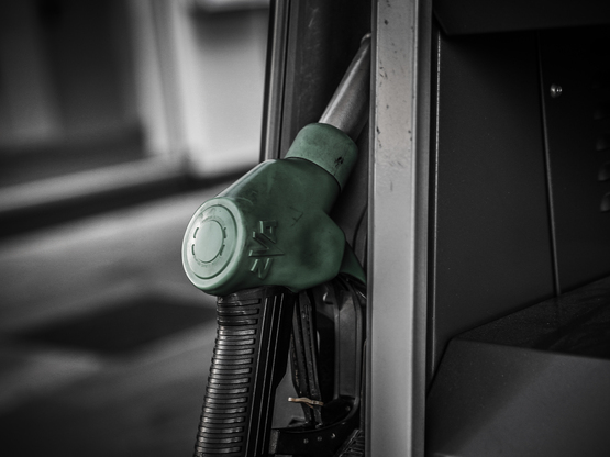 ΔΕΙΤΕ LIVE τις ανακοινώσεις για  το πλαφ...