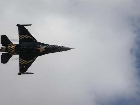 Η Τουρκία εξετάζει την αποστολή F-16 στην Κύπρο