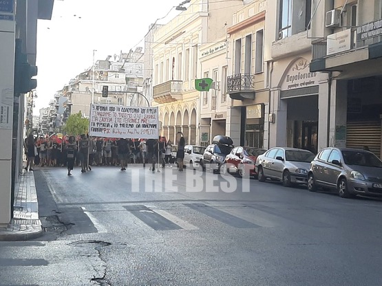 Ολοκληρώθηκε στο κέντρο της Πάτρας η πορ...