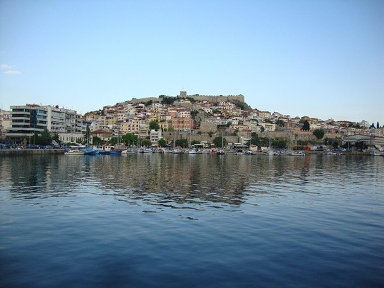 Καβάλα: Το στολίδι του Βορρά που σε ξαφνιάζει