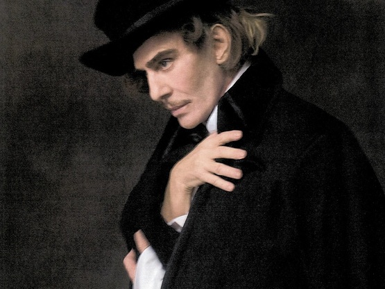 John Galliano: Εντάσσεται στα Zara με ορ...