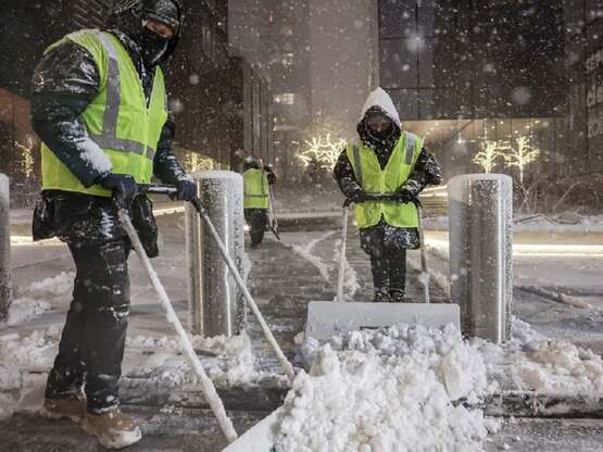 ΗΠΑ: Ιστορική χιονοθύελλα σαρώνει τη Νέα...