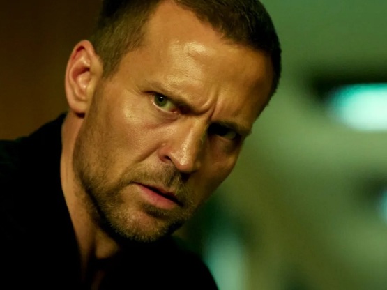 Netflix: Καθηλώνει ο «Ντετέκτιβ Χόλε» δι...