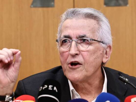 Παναγόπουλος σε ΠΑΣΟΚ: Δεν παραιτούμαι- ...