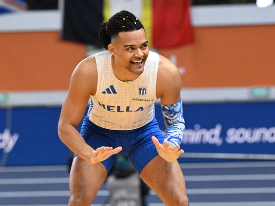 Εμμανουήλ Καραλής: «Τα όνειρα δεν έχουν ...