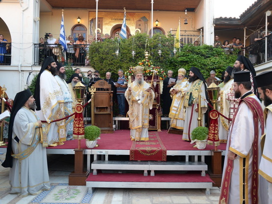 Την Κυριακή 10-8 τα Εγκώμια της Παναγίας...
