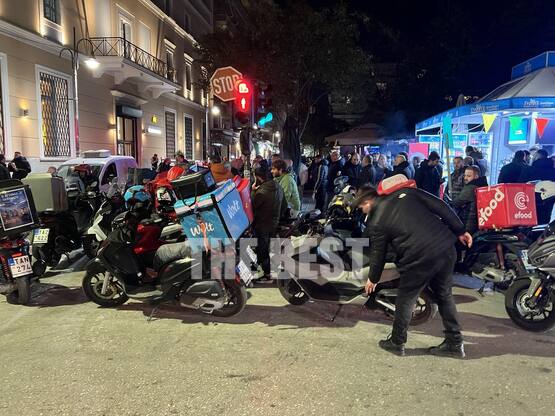 Κινητοποίηση και μοτοπορεία διανομέων στ...