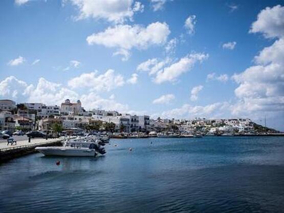 Οι Βρετανοί ταξιδιώτες ψήφισαν Άνδρο ως ...