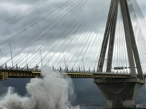 Γέφυρα Ρίου- Αντιρρίου:  Κανονικά η διέλ...