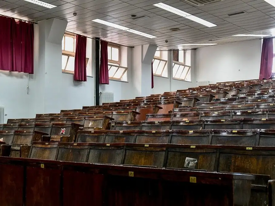 Πρόστιμα και συλλήψεις σε εκπαιδευτήρια ...