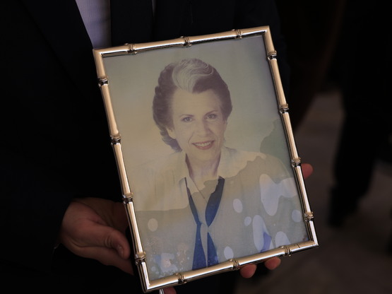 Σε κλίμα συγκίνησης το τελευταίο αντίο σ...