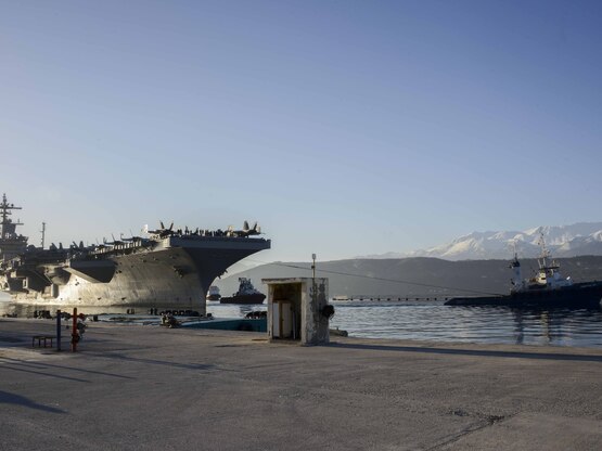 Συναγερμός στη Σούδα: Προσήχθη Γεωργιανό...