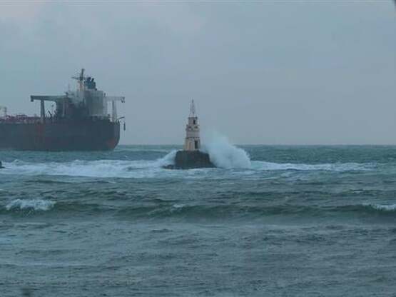 Ειδικές δυνάμεις των ΗΠΑ κατάσχεσαν πετρ...