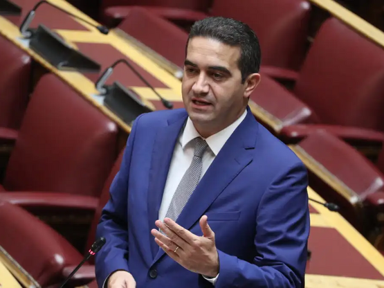 Μιχάλης Κατρίνης: Ο μικρός μου γιος οδηγ...