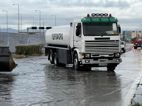 Οι πλημμύρες στην Ακτή Δυμαίων στο επίκε...