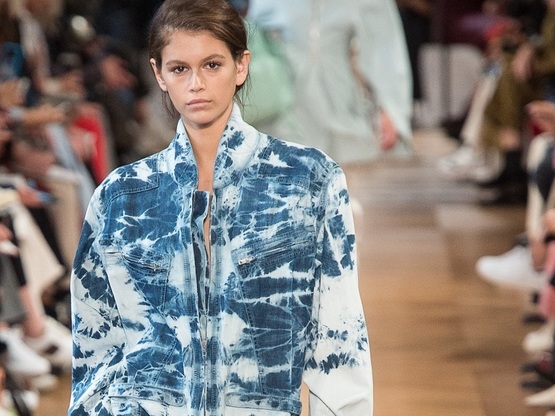 ΞΕΘΩΡΙΑΣΜΕΝΑ ΚΑΙ ΞΕΠΛΥΜΕΝΑ ΜΕ "ΣΚΙΕ...