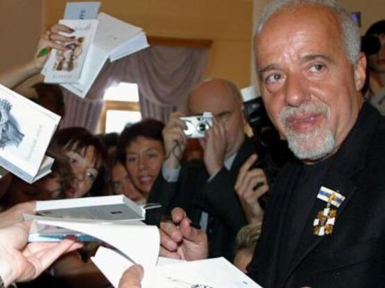 Ο Paulo Coelho είναι μεγάλος ψεύτης τελικά! 