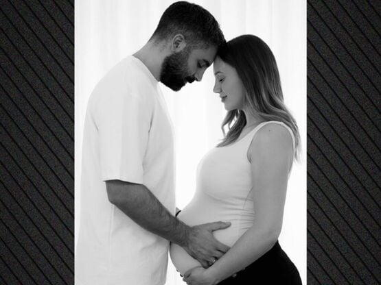 Άννα Κορακάκη: Περιμένει το πρώτο της πα...