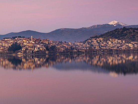 Καστοριά: Το στολίδι της Δυτικής Μακεδον...
