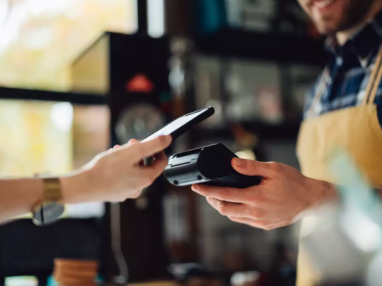 Υποχρεωτική πληρωμή με POS σε άλλους 35...