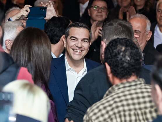 Πάτρα: Πλήθος κόσμου για την παρουσίαση ...