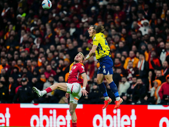 Μεγάλο σκάνδαλο παράνομου στοιχηματισμού...