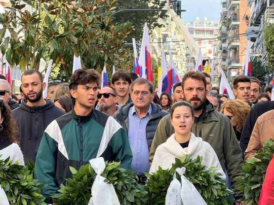 Δημοτική Αρχή Πάτρας: Tιμά την 52η επέτε...