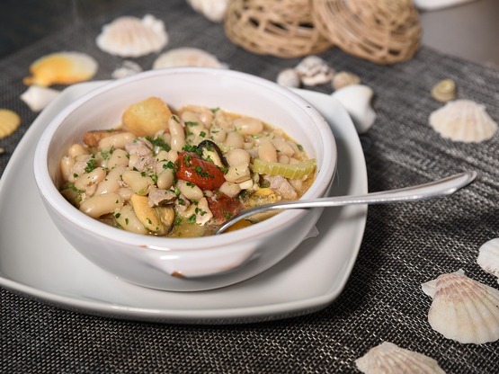 Taste Atlas: Δύο ελληνικά πιάτα στα 100 ...