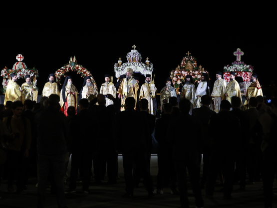 Τα ανταμώματα των Επιταφίων – Χιλιάδες τ...
